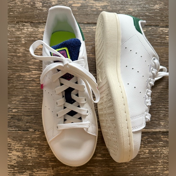Adidas Stan‎ Smith Women’s Size 5 White Green Blue Pink Leather Sneakers NWT - Picture 5 of 6